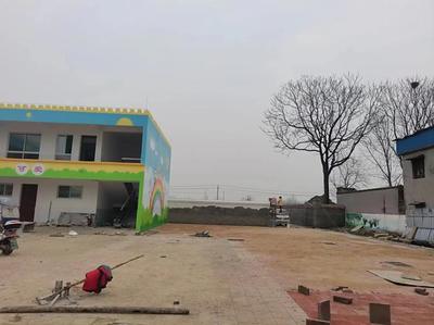 五顏六色仿花崗巖透水彩磚 重塑市政園林景觀的環(huán)保鋪裝藝術(shù)